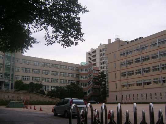 Một góc khu kí túc xá