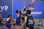 Chiều ngày 14/7, diễn ra trận đấu bóng rổ giữa đội tuyển của Học viện Bóng rổ MVP (MVP Academy) và Trường Marie Curie.