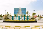 Đại học "nghìn tỷ" UEH: Nguồn thu từ học phí chiếm 62%, NCKH đạt hơn 30%