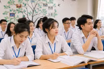 Điểm chuẩn ngành sư phạm cao là đáng mừng nhưng sinh viên ra trường sẽ phải cạnh tranh gay gắt hơn