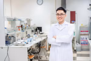 Từ cơ duyên chuyển ngành đến hành trình giành học bổng quốc tế hơn 5 tỷ đồng của nam sinh Phenikaa 