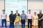Chủ tịch Quỹ Eurasia Foundation trực tiếp giảng dạy sinh viên BTEC – BKACAD