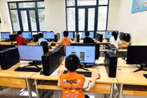 Hà Nội dạy AI cho HS từ lớp 1: Nhà trường chuẩn bị giáo viên và nội dung giảng dạy ra sao?