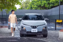 VinFast VF 5 giúp chủ xe tiết kiệm hàng chục triệu đồng chi phí bảo dưỡng ra sao?
