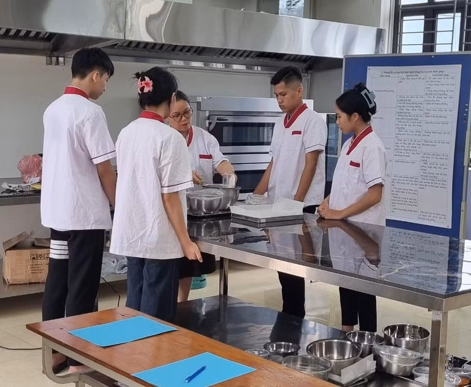 cd-hoa-binh.jpg