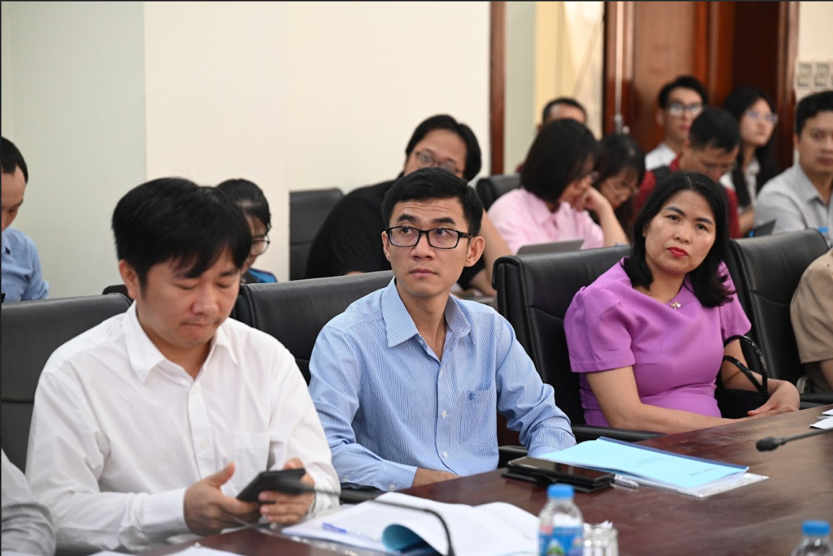 Toạ đàm thu hút đông đảo các nhà khoa học, chuyên gia về công nghệ