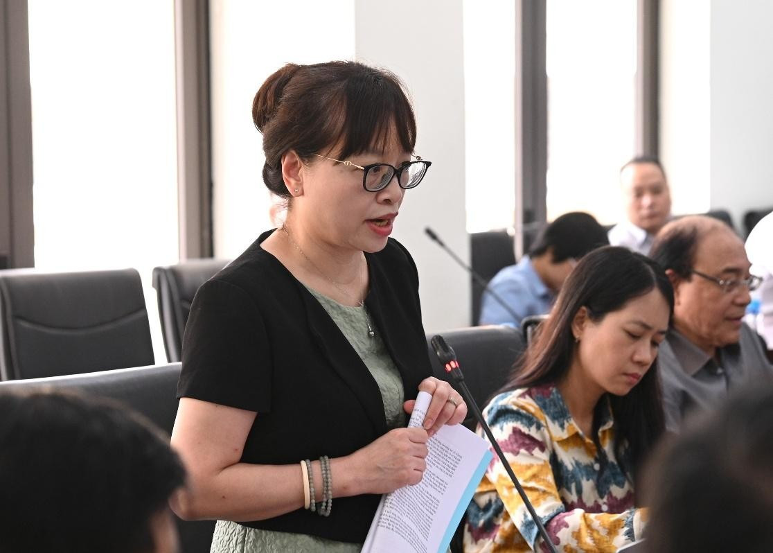 Phó giáo sư, Tiến sĩ Nguyễn Thị Quế Anh - Nguyên Hiệu trưởng Trường Đại học Luật, Đại học Quốc gia Hà Nội chia sẻ tại toạ đàm