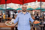 Ba Na Hills mời chuyên gia ẩm thực Đức để “chuẩn hóa” sản phẩm xúc xích đặc trưng
