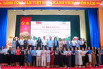 Nguyễn Hoàng đồng hành cùng phong trào "Bình dân học vụ dữ liệu”