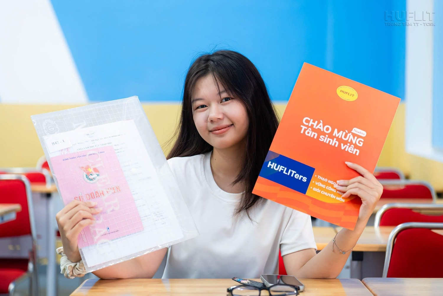 Thí sinh có thể nộp hồ sơ xét tuyển bổ sung tại HUFLIT đến hết ngày 31/8.