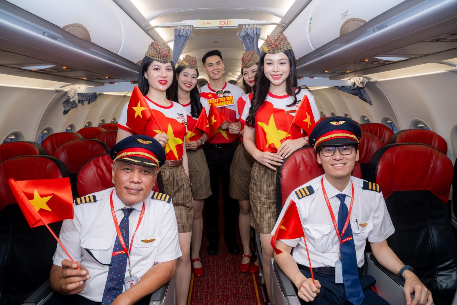 6e4a197f-a10c-49c1-9f83-0ce5aa18cbc6.jpg