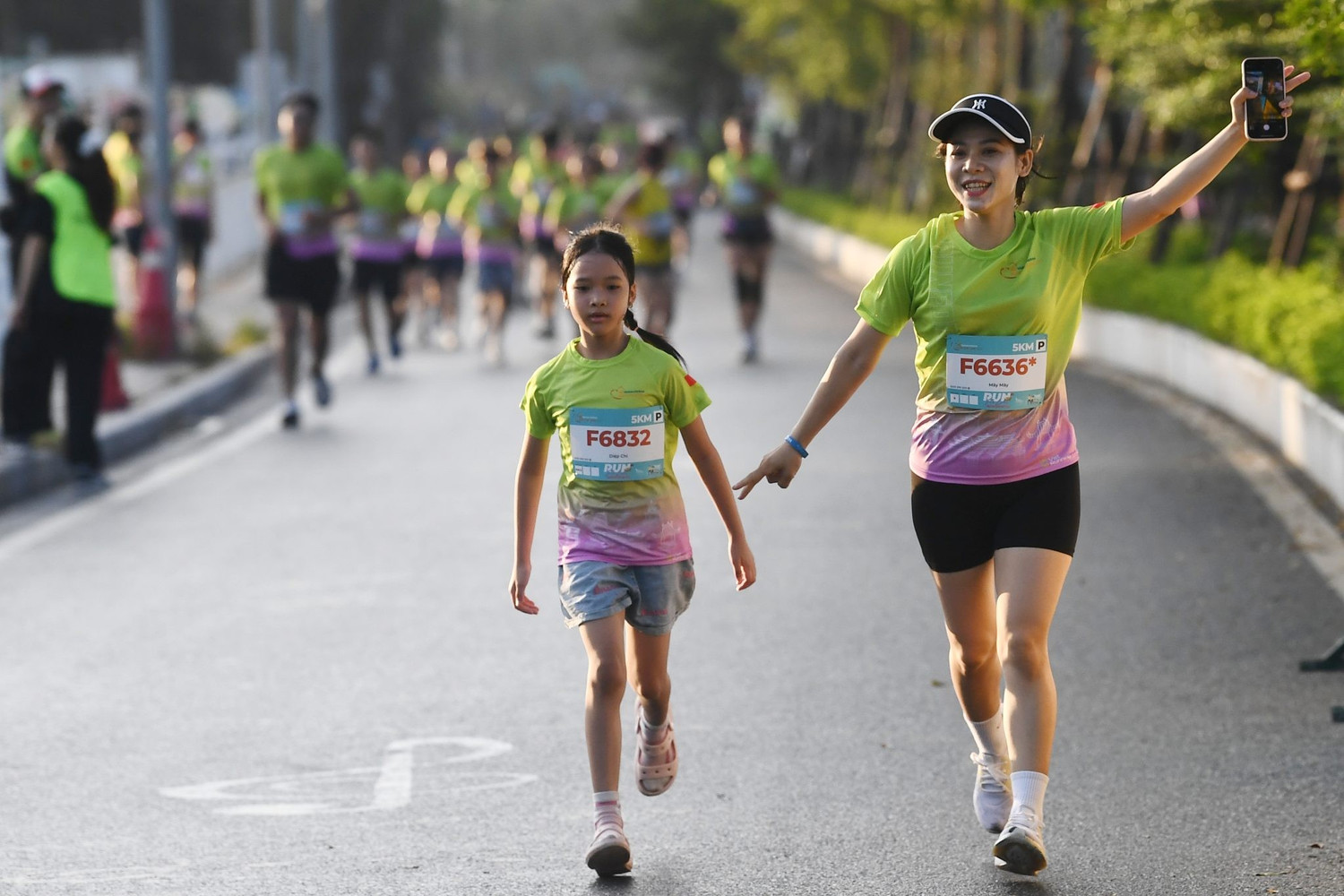 qua-5-mua-to-chuc-run-for-love-tro-thanh-diem-hen-quen-thuoc-cua-cong-dong-yeu-chay-bo-trong-mua-thu-ha-noi-205.jpg