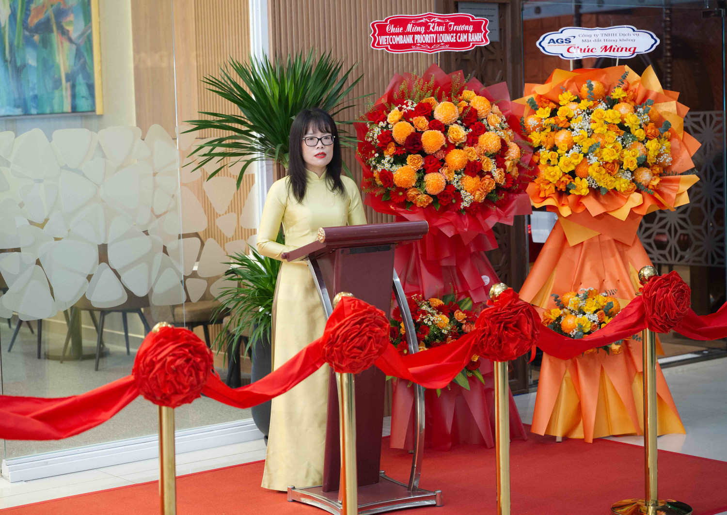 khai-truong-vietcombank-priority-lounge-cam-ranh-5.jpg