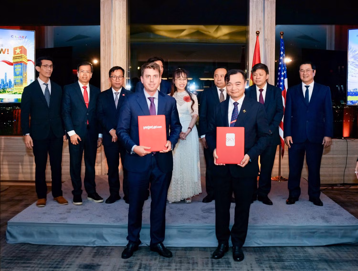 photo-2-vietjet-sky-leasing.jpg