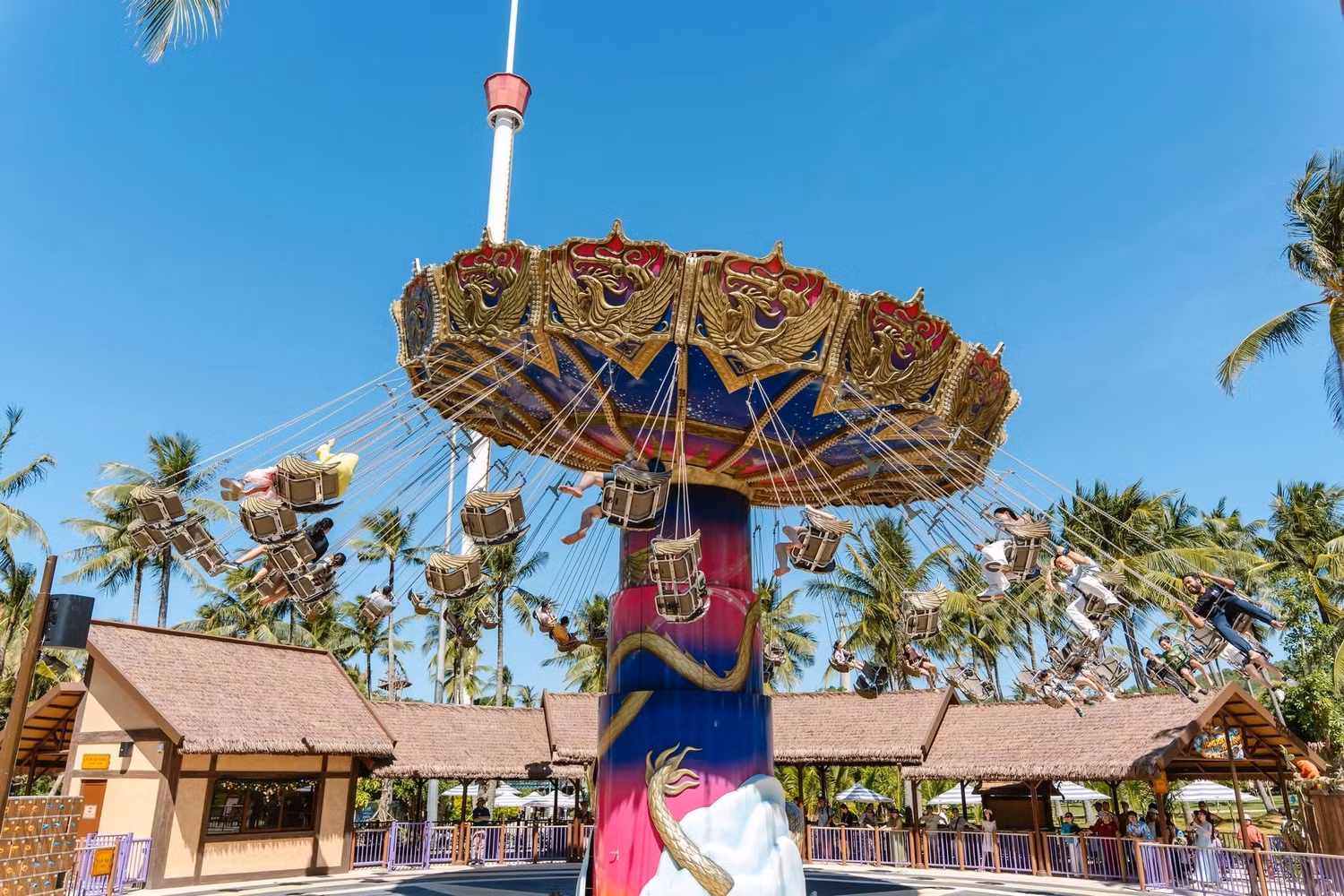 sunworld-hon-thom6.jpg
