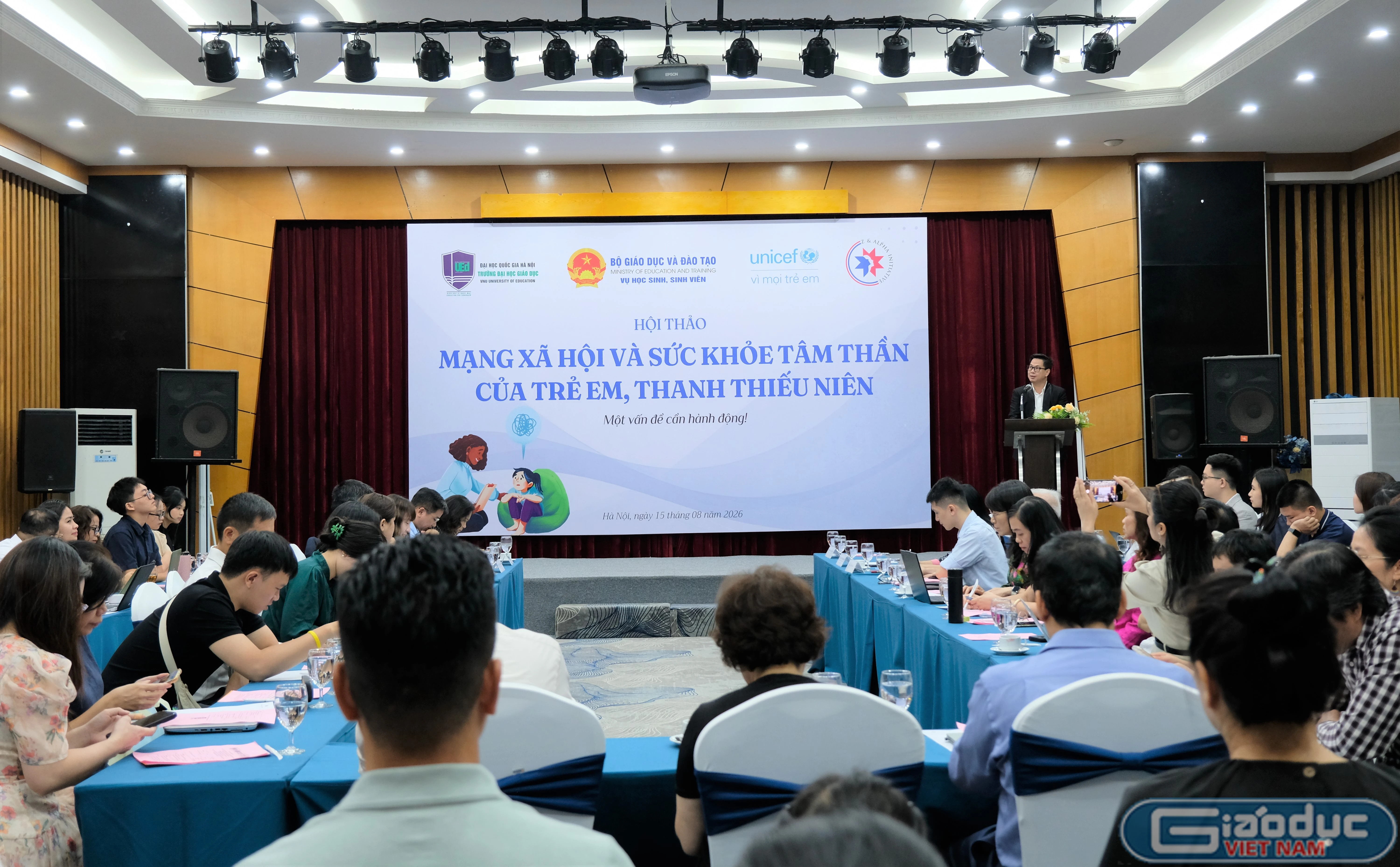 Mạng xã hội và sức khỏe tâm thần của trẻ em thanh thiếu niên - Một vấn đề cấp thiết cần hành động