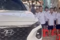 Quảng Ninh: Phường Việt Hưng yêu cầu Trường TH Lý Thường Kiệt làm rõ việc đỗ ô tô ở khu vực chào cờ 