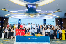 Lễ ký kết thỏa thuận hợp tác chiến lược, hướng tới nâng cao chất lượng dạy và học tiếng Anh cho học sinh.