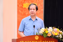 Bộ trường Nguyễn Kim Sơn phát biểu kết luận hội nghị. Ảnh: Bộ GD&ĐT