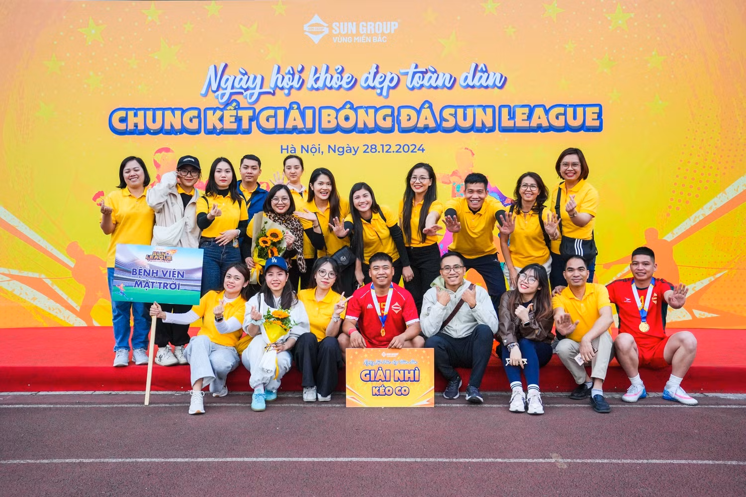 cac-hoat-dong-the-thao-ngoai-khoa-de-tang-cuong-suc-khoe-cho-cac-can-bo-nhan-vien.jpg