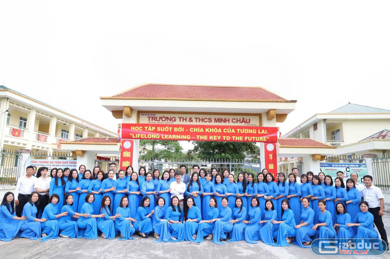gdvn-truong-tieu-hoc-trung-hoc-co-so-minh-chau-dac-khu-van-don-anh-nvcc-6.jpg