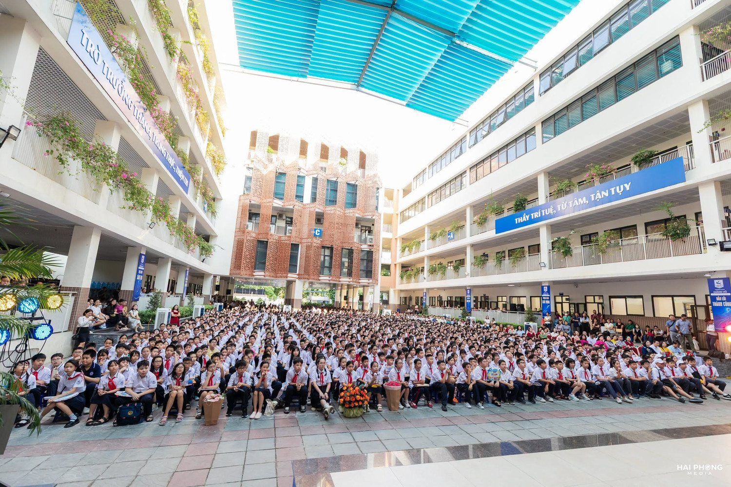truong-thcs-giang-vo1.jpg