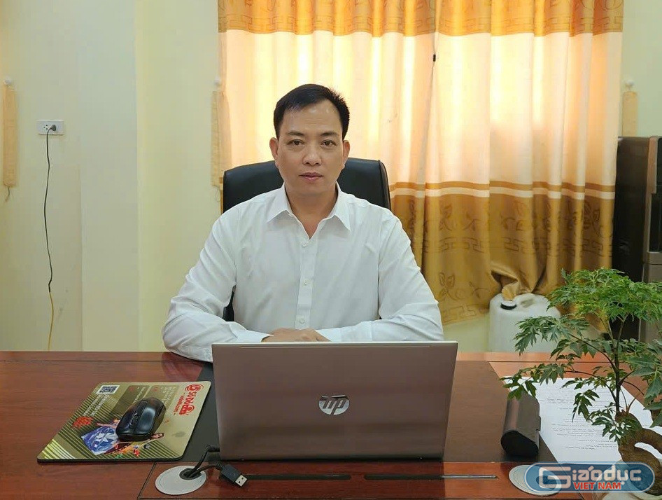 gdvn-hieu-truong-truong-pho-thong-noi-tru-th-thcs-na-meo-thanh-hoaanh-nhan-vat-cung-cap-6155.jpg