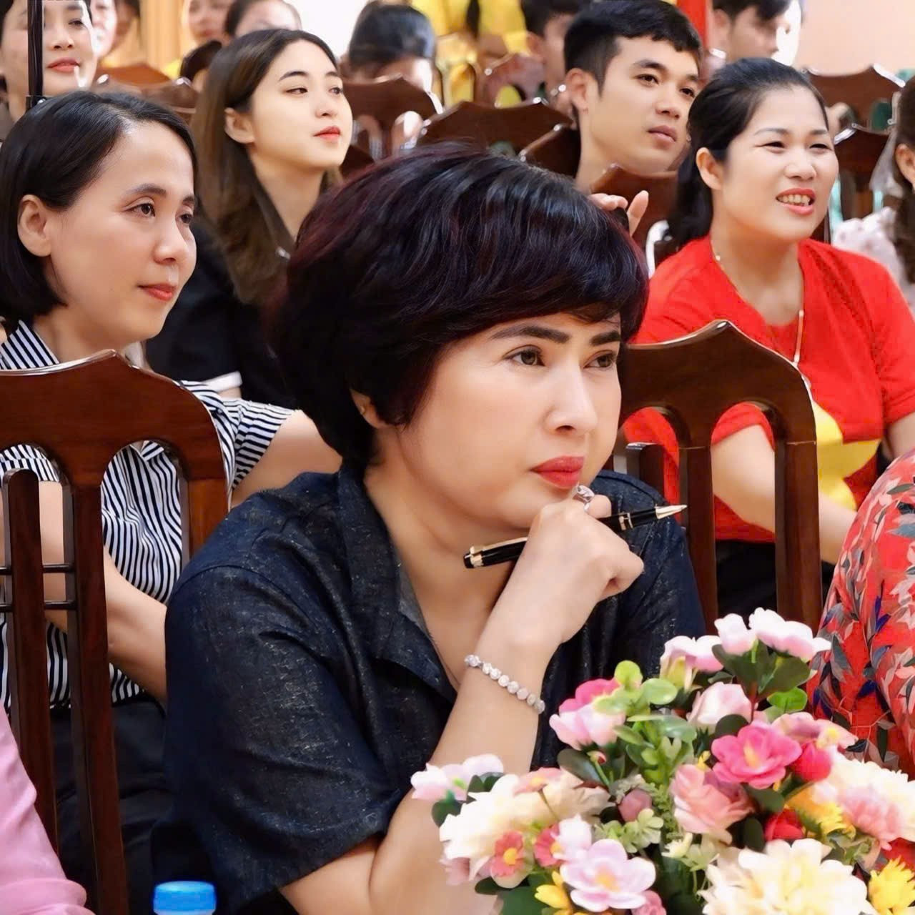 pho-chu-tich-ubnd-xa-binh-minh.jpg