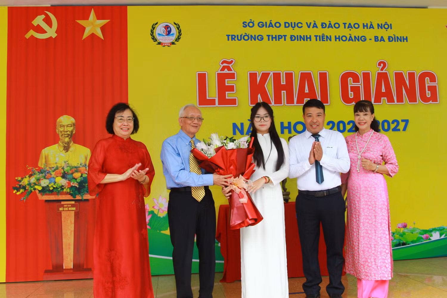 truong-thpt-dinh-tien-hoang-khai-giang-nam-hoc-2026-2027-9.jpg