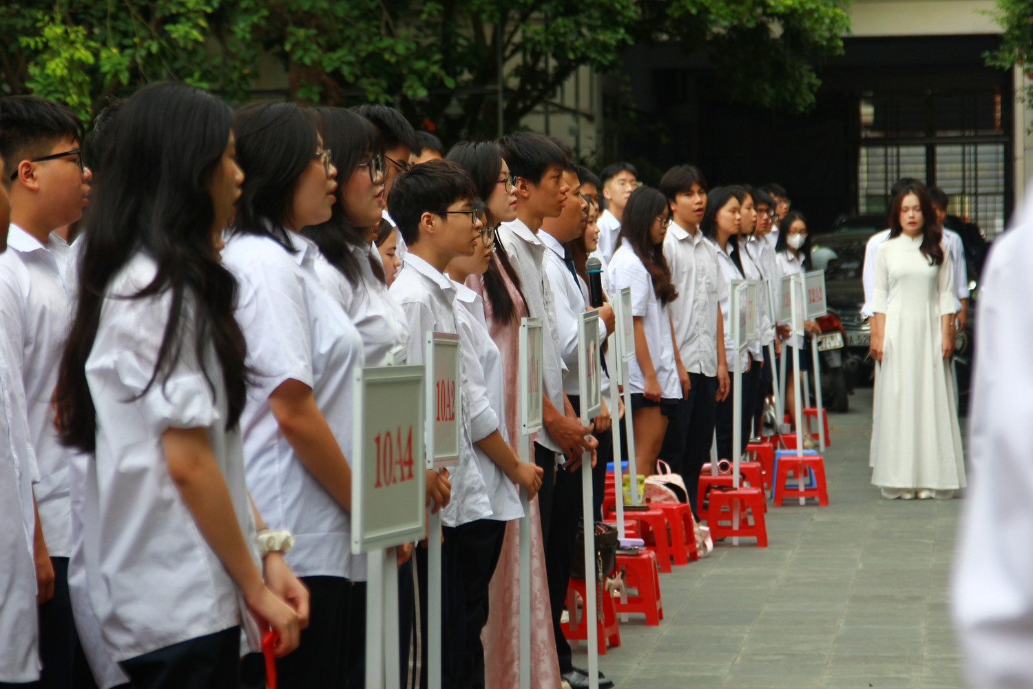 truong-thpt-dinh-tien-hoang-khai-giang-nam-hoc-2026-2027-14.jpg