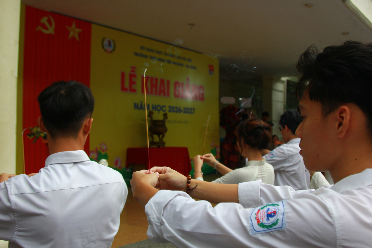 truong-thpt-dinh-tien-hoang-khai-giang-nam-hoc-2026-2027-2.jpg