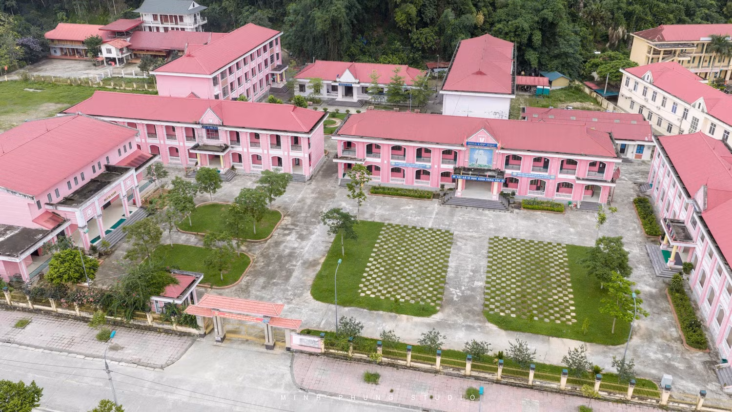 truong-ptdtnt-thcs-thpt-lam-binh-tuyen-quang.jpg