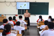 Hiệu trưởng, giáo viên mong sớm có quy định mới về bổ nhiệm chức danh, xếp lương nhà giáo