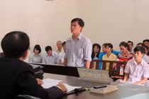 Bắt giam bác sĩ lái ôtô gây tai nạn sau 18 tháng tại ngoại