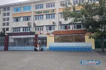Công ty tư vấn xây dựng cung cấp suất ăn, Hiệu trưởng THCS Hồ Văn Long nói do có người giới thiệu