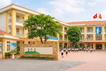 Khánh Hòa: Hiệu trường trường tiểu học có hơn 10.000 học sinh chia sẻ về việc quản lý