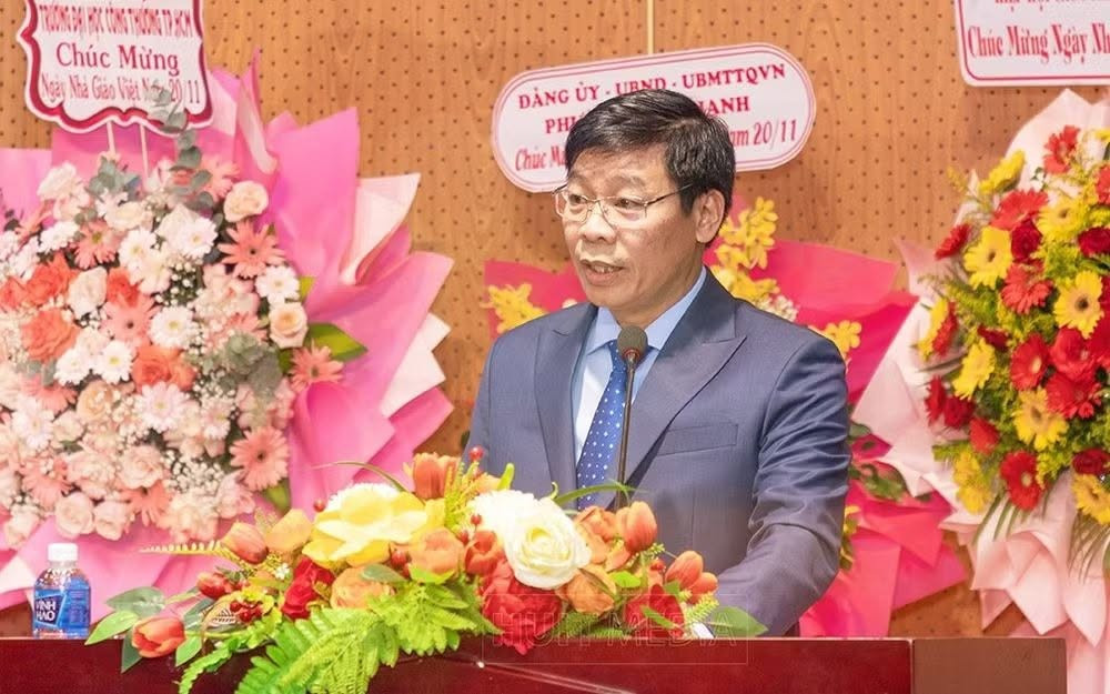 xuanhoan.jpg