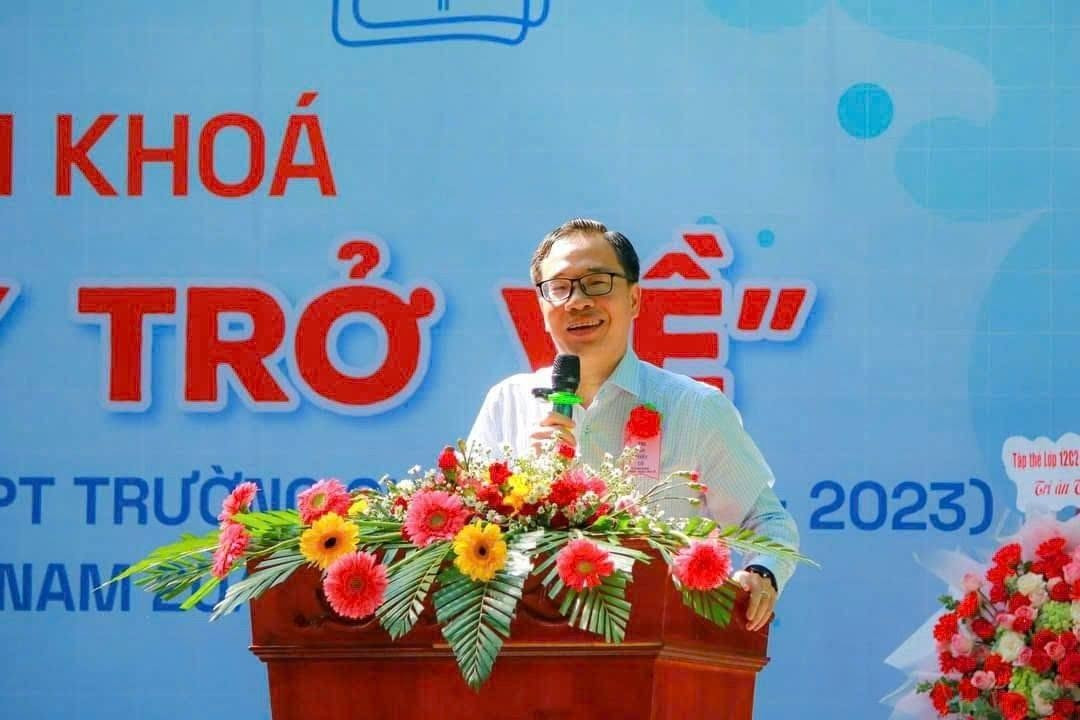 trinhduytrong.jpg