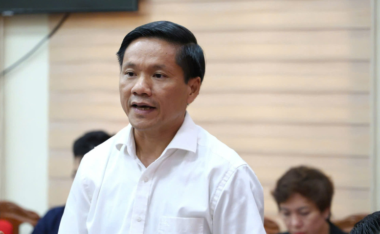 Phó Giám đốc Sở Giáo dục và Đào tạo Tuyên Quang Hoàng Minh Cảnh thông tin tại buổi họp báo. Ảnh: VGP