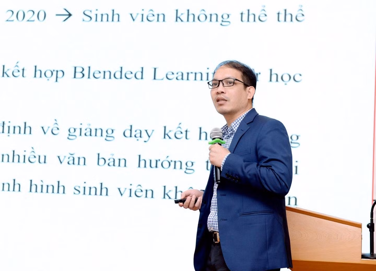 Tiến sĩ Lê Anh Đức - Trưởng phòng Quản lý Đào tạo, Đại học Kinh tế Quốc dân. Ảnh: NEU