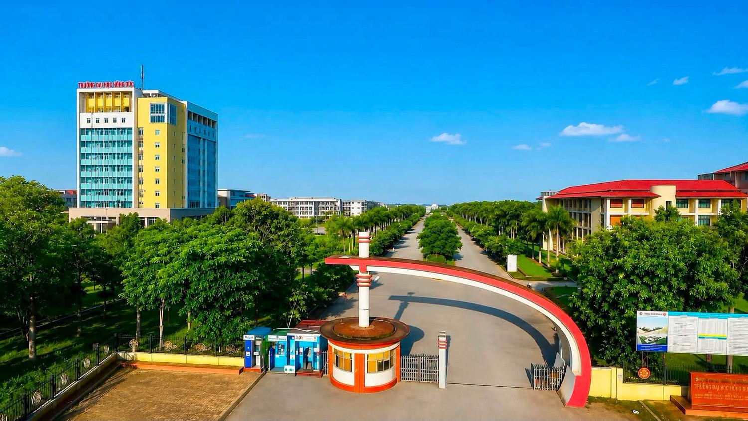 Trường Đại học Hồng Đức dự kiến có gần 20.000 người học sau sáp nhập. Ảnh: HDU