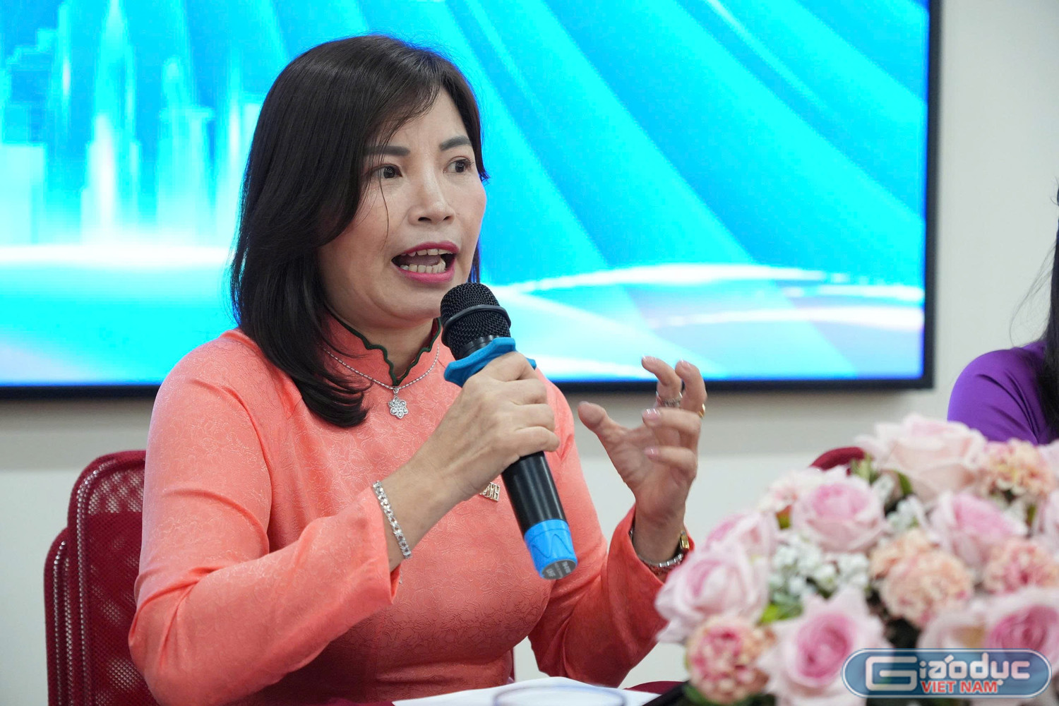 gdvn-thac-si-duong-thi-kim-phuong-giam-doc-trung-tam-tu-van-tuyen-sinh-truong-dai-hoc-giao-thong-van-tai-thanh-pho-ho-chi-minh.jpg