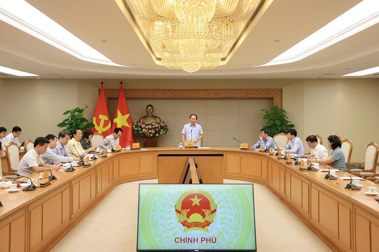 Phó Thủ tướng Lê Tiến Châu giao các nhiệm vụ cụ thể cho Bộ GD&amp;ĐT. Ảnh: VGP/Thu Sa