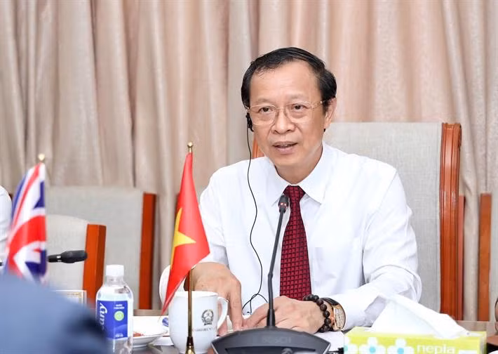 Thứ trưởng Thường trực Phạm Ngọc Thưởng phát biểu tại buổi làm việc