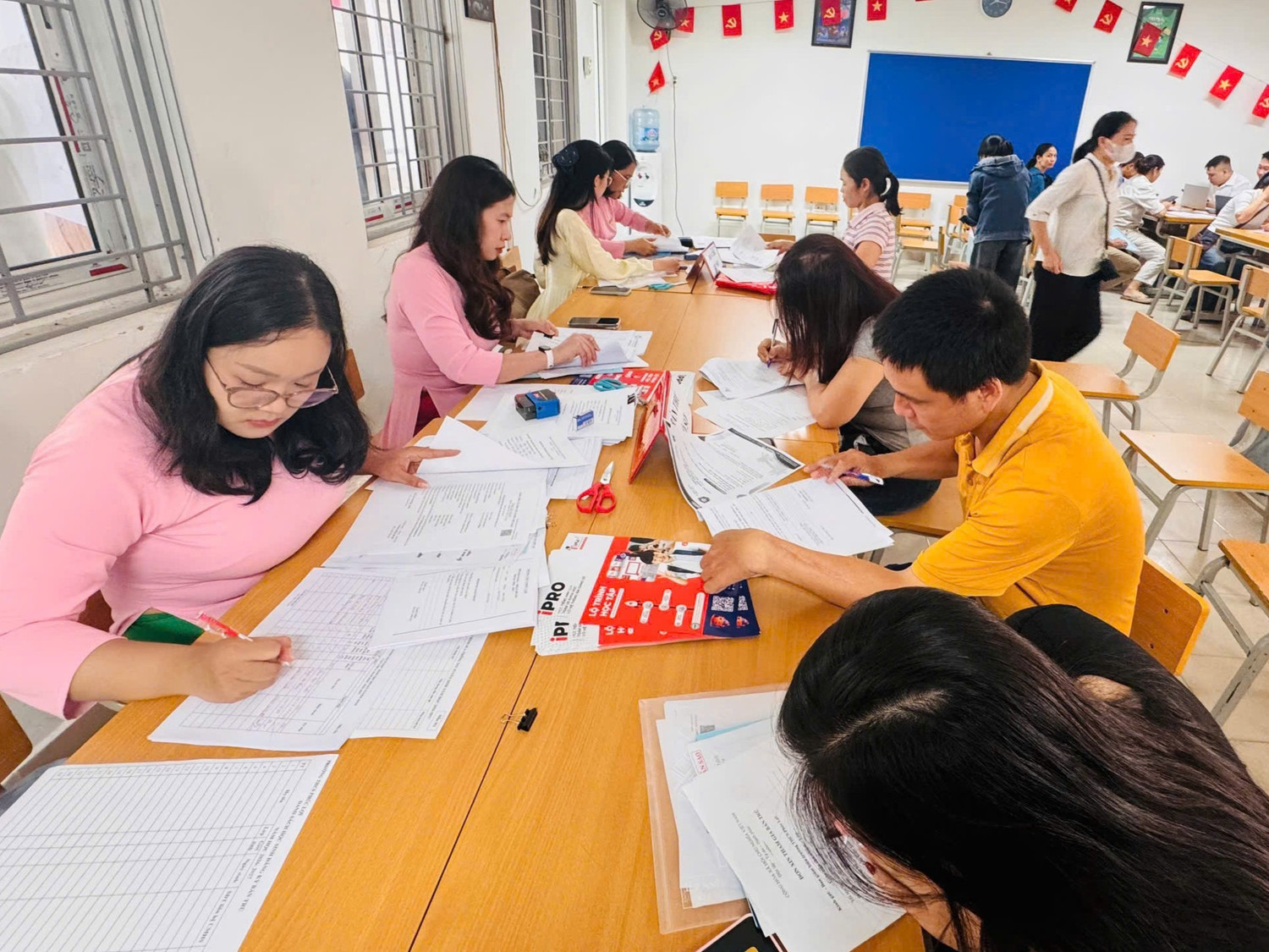 dki-tuyen-sinh-thcs-phuc-loi.jpg