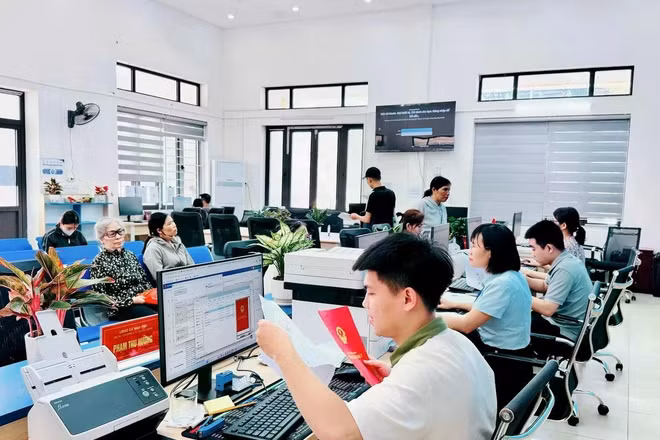 Xã Nam Phù: Phân công nhiệm vụ “6 rõ, 1 xuyên suốt”, góp phần nâng cao năng lực quản lý, điều hành