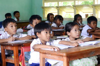 Học sinh ngồi nhầm lớp, nếu hỏi cấp trên, lỗi sẽ là của ...giáo viên