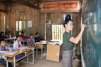 Dạy Tin học ở lớp 3: Hơn 260 điểm trường ở Sơn La chưa có internet