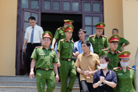 Các cựu nhà giáo đã đi đến tận cùng nỗi đau trong vụ nâng điểm ở Hòa Bình