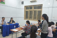 Phụ huynh truy vấn tiếp trường Trần Văn Ơn, các khoản tiền thừa đang ở đâu?